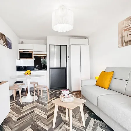 Studio, A Deux Pas Des Plages, Terrasse Et Parking