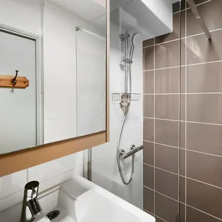 Studio, à Deux Pas Des Plages, Terrasse Et Parking