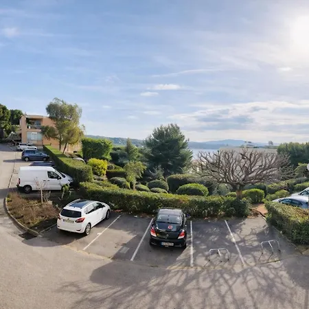 Apartment Studio, A Deux Pas Des Plages, Terrasse Et Parking