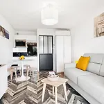 Studio, A Deux Pas Des Plages, Terrasse Et Parking