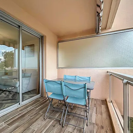 Studio, A Deux Pas Des Plages, Terrasse Et Parking