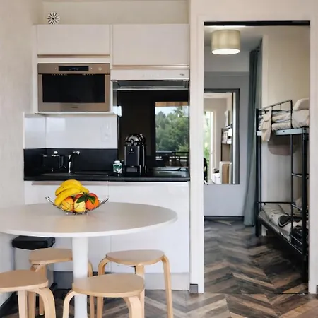 Studio, A Deux Pas Des Plages, Terrasse Et Parking * バンドール